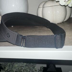 lululemon athletica adjustable visor
